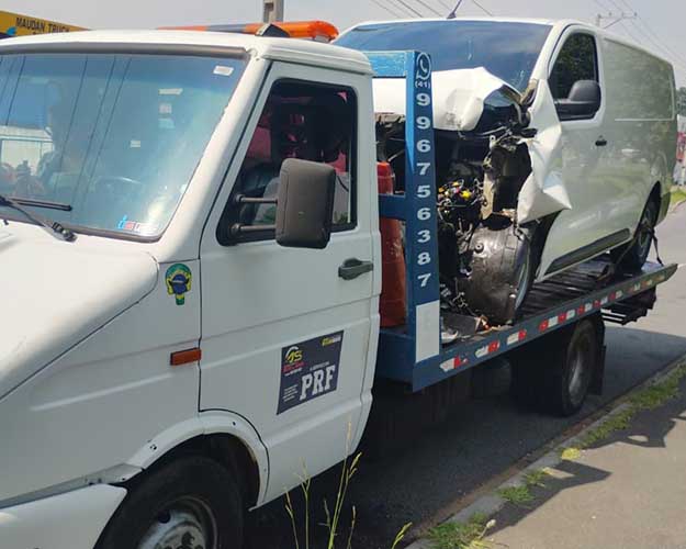 Moura Guinchos Fazenda Rio Grande (41) 99675-6387 Zaza Guincho